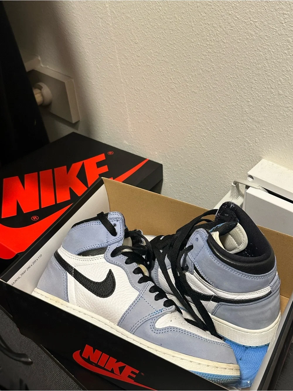 Air Jordan 1 Retro High OG GS “University Blue”